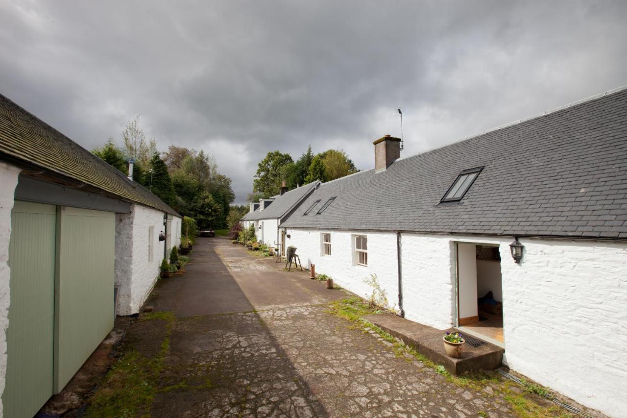 The Byre, Back Borland Holday Cottages Stirling Zewnętrze zdjęcie